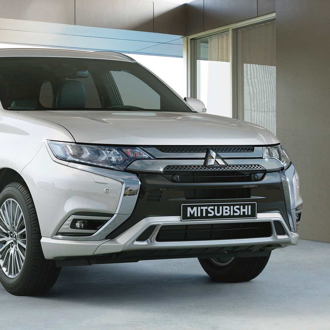 outlander-phev-tyosuhdeauto