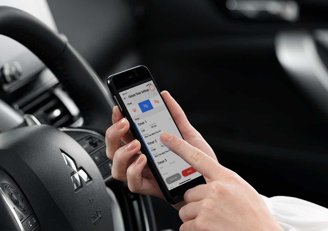 mitsubishi-eclipse-cross-phev-remote