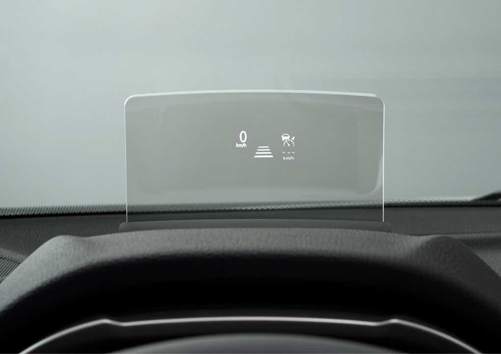 mitsubishi-eclipse-cross-phev-tuulilasinäyttö